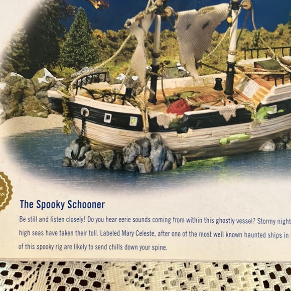 Department 56 The Spooky Schooner Halloween Snow Village - Picture 5 of 11